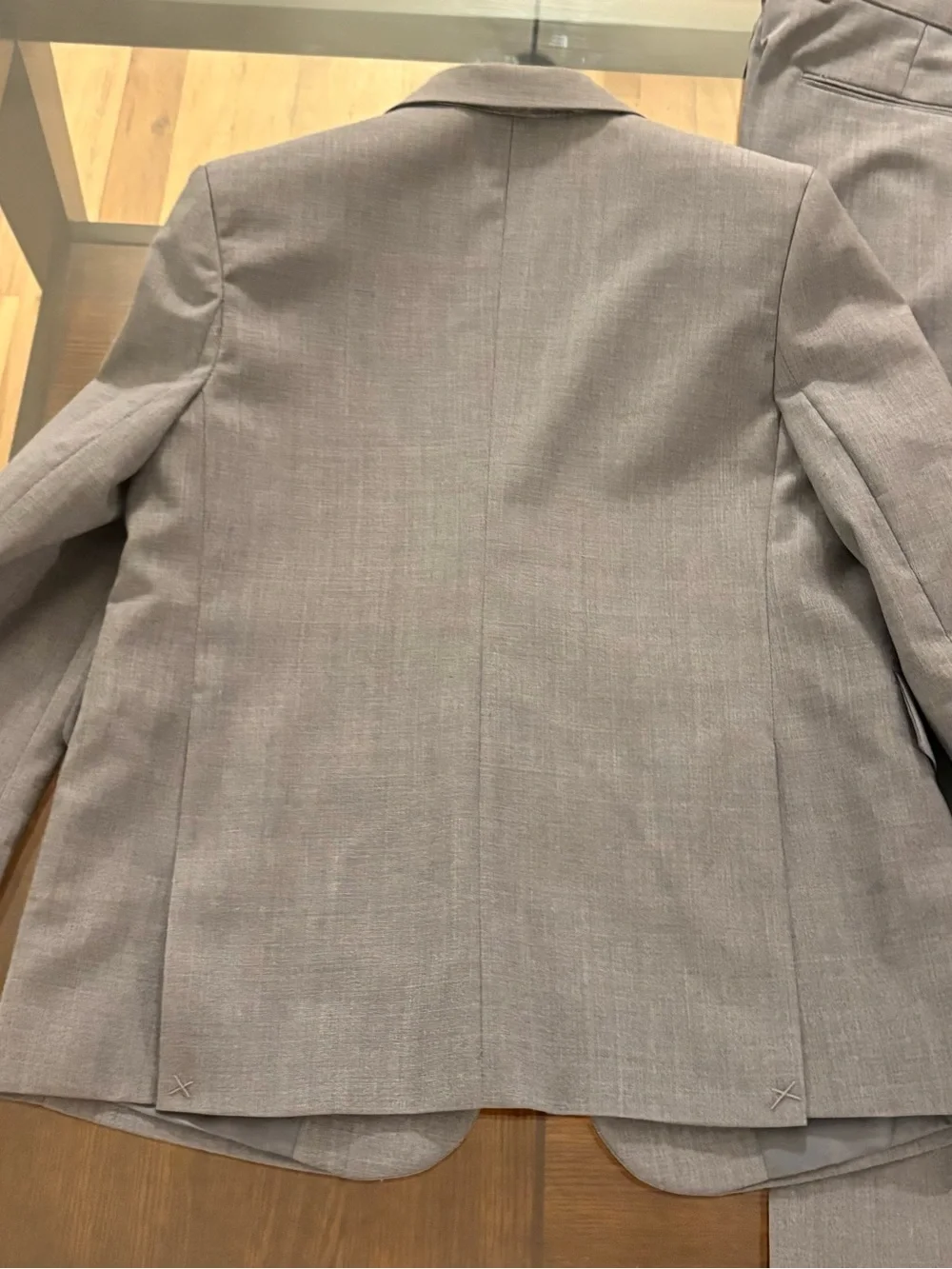 Classic Kids Gray Two-Piece Suit Set - Tailored Blazer & Trousers